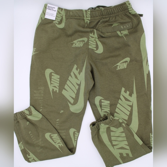 NWT Nike Men’s Track Suit Set Jacket & Joggers Size L - Picture 5 of 15